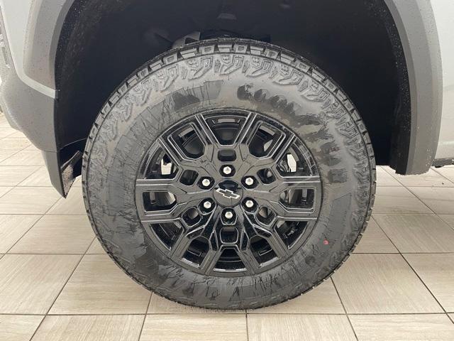 new 2026 Chevrolet Colorado car, priced at $43,500