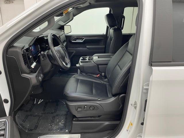 used 2022 Chevrolet Silverado 1500 car, priced at $40,193