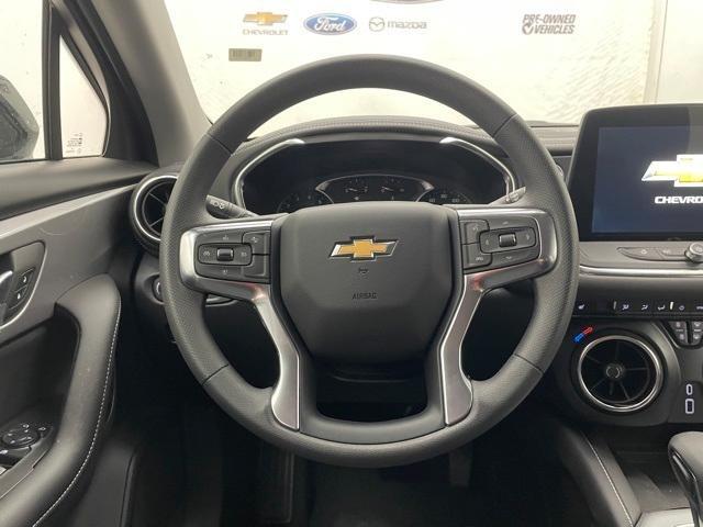 new 2025 Chevrolet Blazer car, priced at $40,000