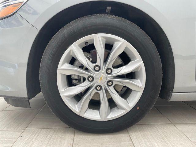 new 2025 Chevrolet Malibu car, priced at $26,000