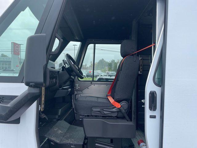 new 2025 Chevrolet BrightDrop 400 car, priced at $59,535