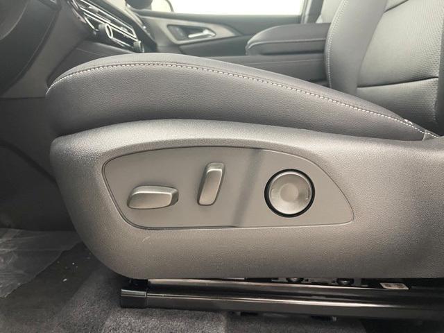 new 2025 Chevrolet Traverse car, priced at $45,990