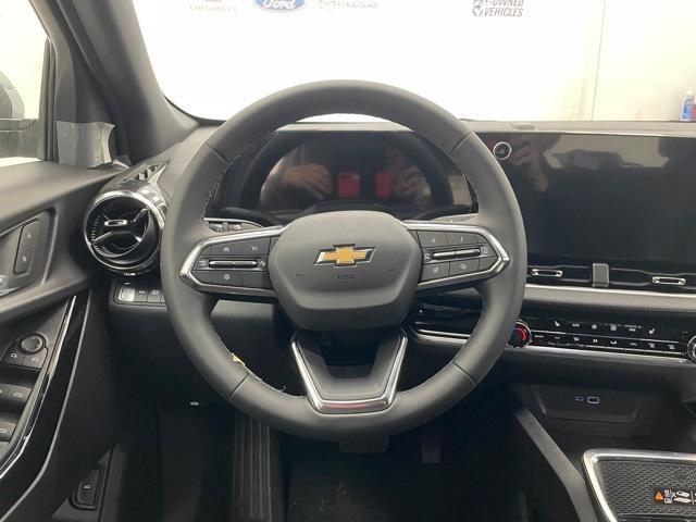 new 2026 Chevrolet Equinox car, priced at $34,815