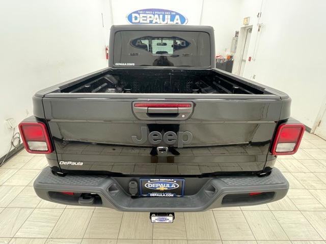 used 2022 Jeep Gladiator car, priced at $28,362