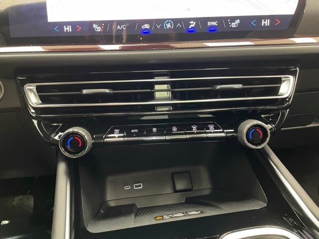 new 2026 Chevrolet Traverse car, priced at $56,250