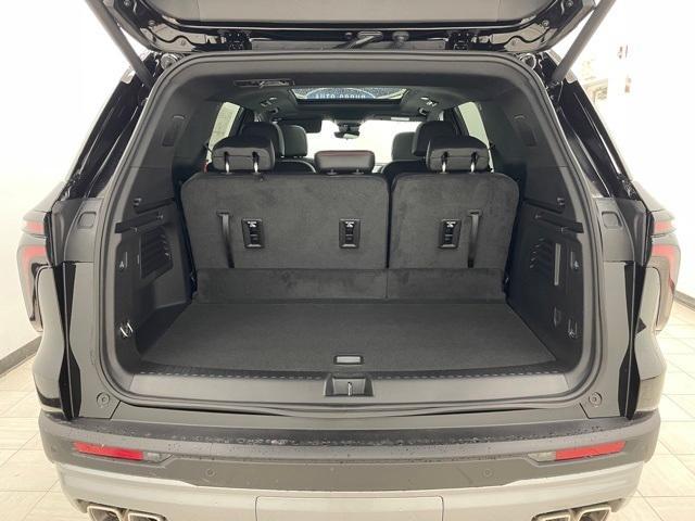 new 2026 Chevrolet Traverse car, priced at $56,250