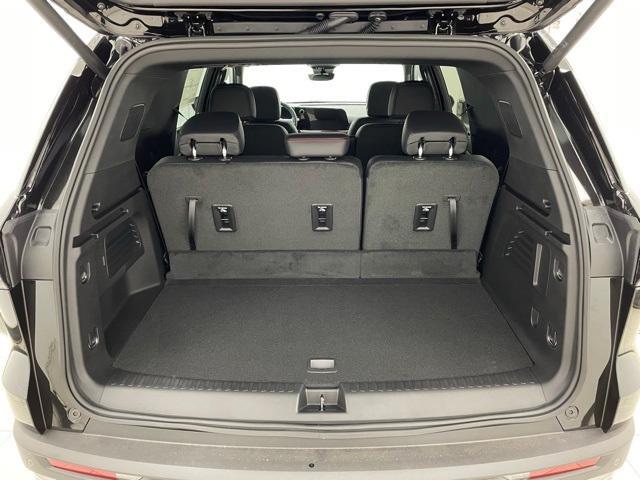 new 2026 Chevrolet Traverse car, priced at $51,000