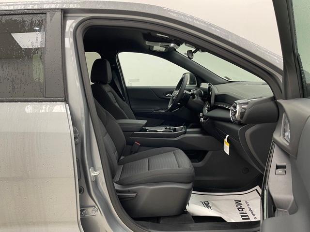 new 2026 Chevrolet Equinox car, priced at $30,495