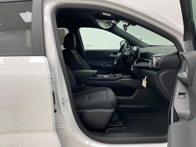 new 2026 Chevrolet Equinox car, priced at $30,995