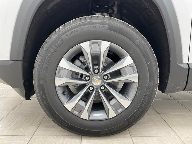 new 2026 Chevrolet Equinox car, priced at $30,995