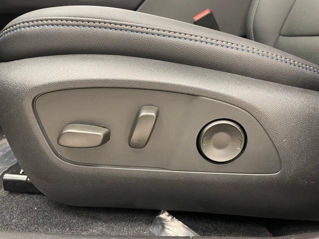 new 2025 Chevrolet Equinox EV car, priced at $43,890
