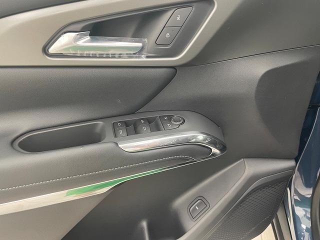 new 2025 Chevrolet Traverse car, priced at $44,990