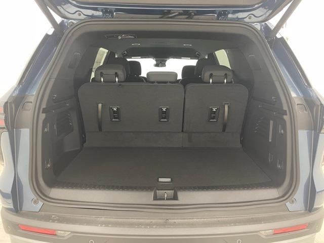 new 2025 Chevrolet Traverse car, priced at $44,990