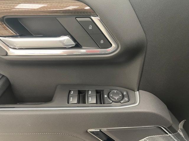 new 2025 Chevrolet Silverado 1500 car, priced at $56,155