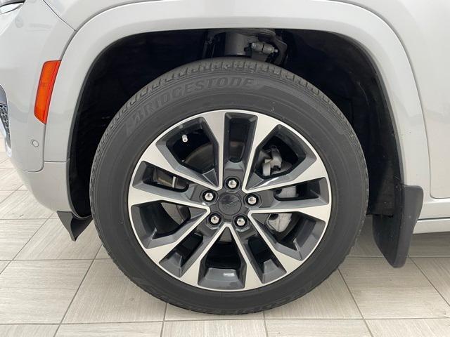 used 2022 Jeep Grand Cherokee car, priced at $35,997