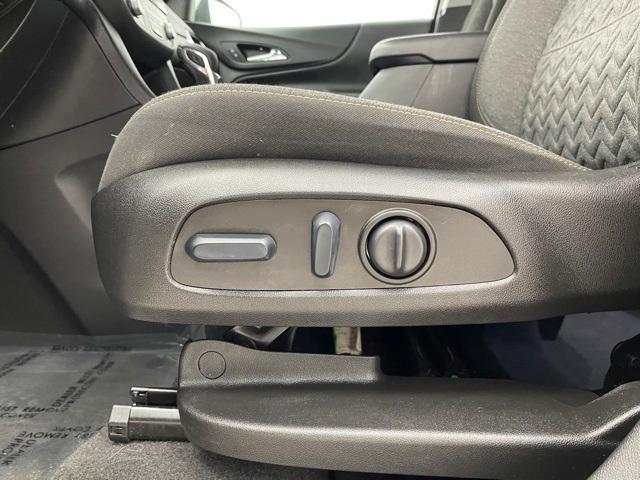 used 2022 Chevrolet Equinox car, priced at $23,481