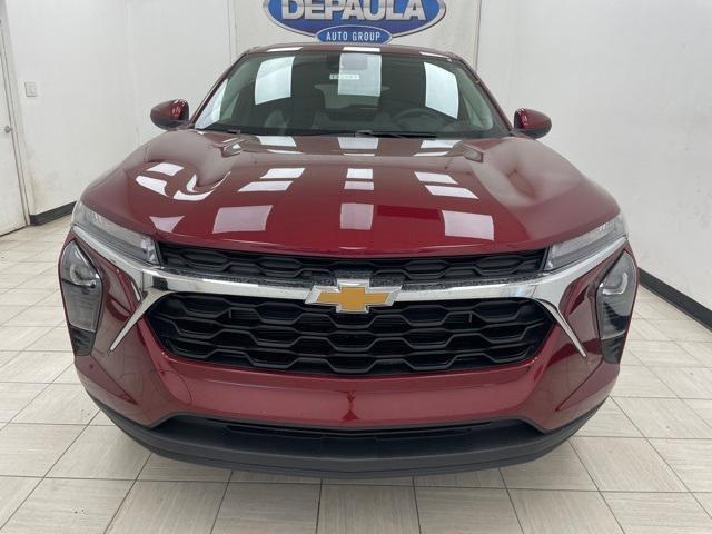 new 2025 Chevrolet Trax car, priced at $23,035