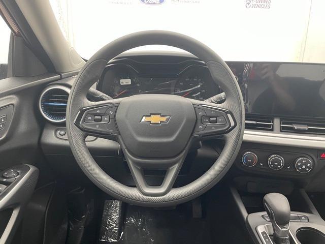 new 2025 Chevrolet Trax car, priced at $23,035
