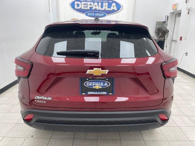new 2025 Chevrolet Trax car, priced at $23,035
