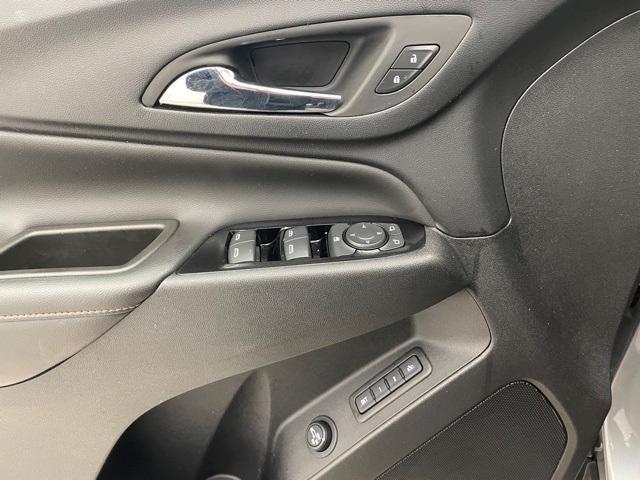 used 2023 Chevrolet Equinox car, priced at $24,515