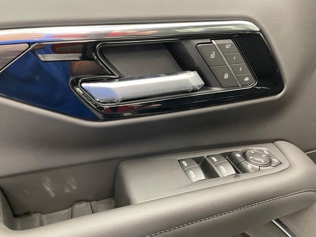 new 2025 Chevrolet Suburban car, priced at $76,855