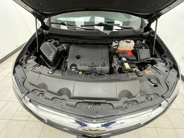used 2023 Chevrolet Traverse car, priced at $32,181
