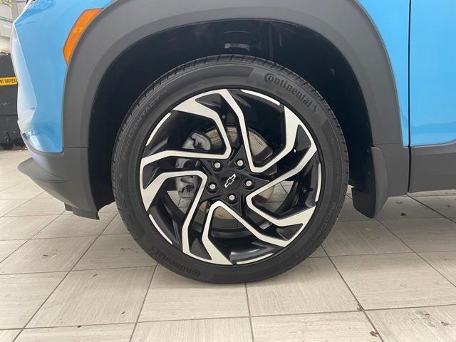new 2025 Chevrolet TrailBlazer car, priced at $33,000