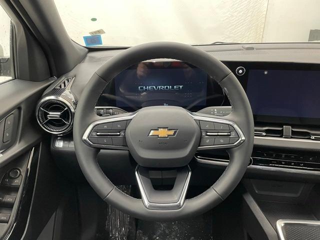 new 2025 Chevrolet Equinox car, priced at $31,995