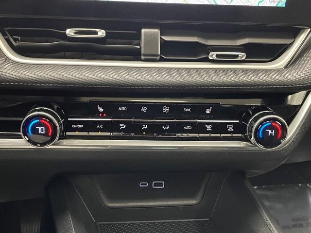 used 2025 Chevrolet Equinox car, priced at $30,848