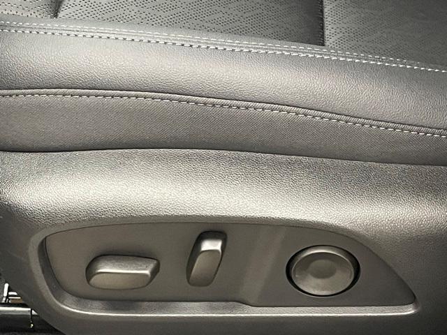 used 2025 Chevrolet Equinox car, priced at $30,848