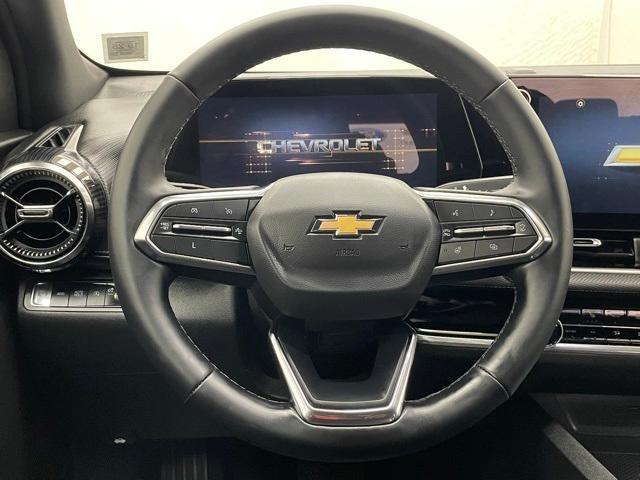 used 2025 Chevrolet Equinox car, priced at $30,848