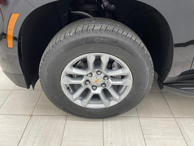 new 2026 Chevrolet Suburban car, priced at $68,995