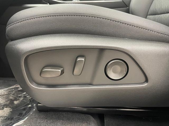 new 2026 Chevrolet Equinox car, priced at $35,635