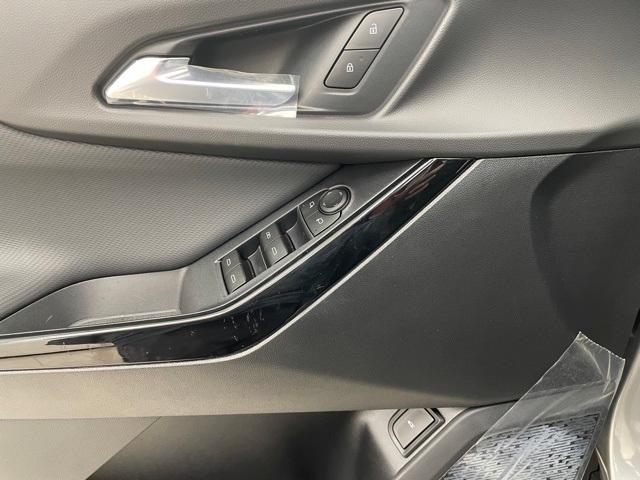 new 2026 Chevrolet Equinox car, priced at $35,635