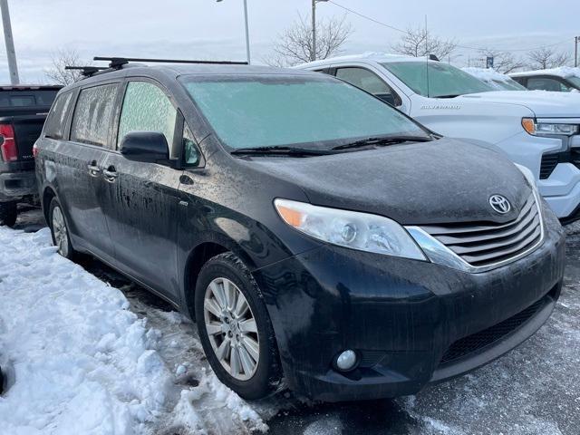 used 2017 Toyota Sienna car, priced at $21,536