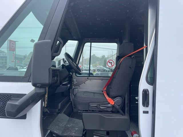 new 2025 Chevrolet BrightDrop 400 car, priced at $59,535