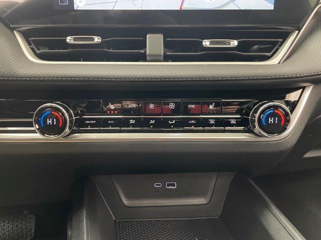 new 2026 Chevrolet Equinox car, priced at $36,410