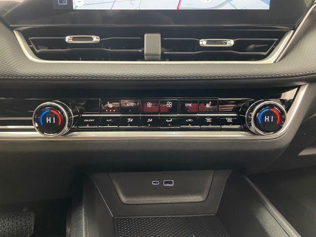 new 2026 Chevrolet Equinox car, priced at $35,910