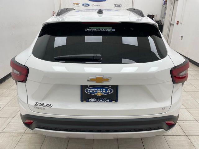 new 2026 Chevrolet Trax car, priced at $25,660