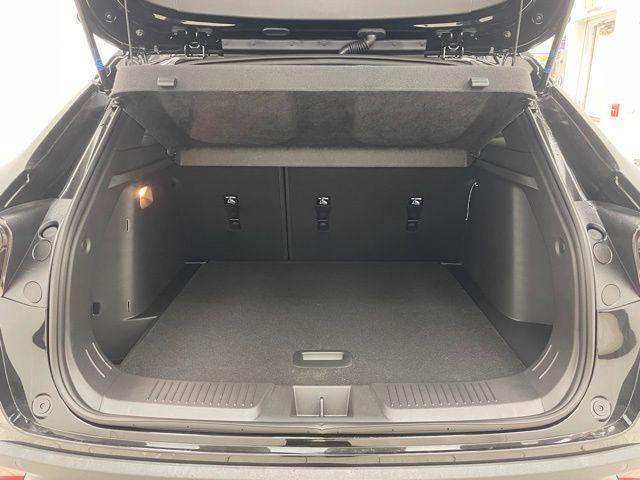 new 2026 Chevrolet Trax car, priced at $28,160