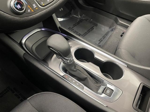 new 2025 Chevrolet Malibu car, priced at $28,000