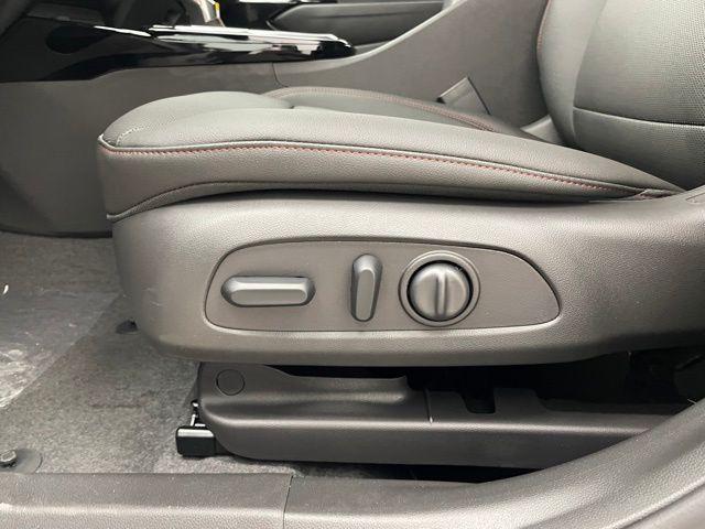 new 2025 Chevrolet Trax car, priced at $26,440