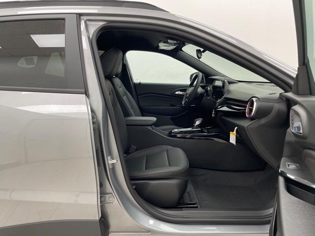 new 2025 Chevrolet Trax car, priced at $26,440