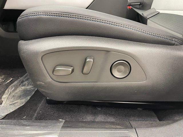 new 2026 Chevrolet Equinox EV car, priced at $47,195