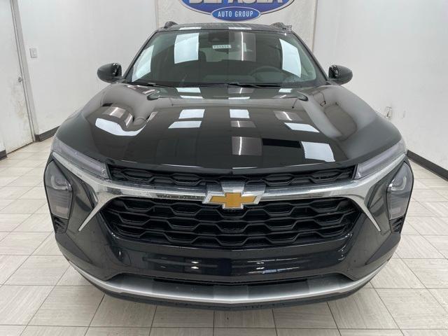 new 2025 Chevrolet Trax car, priced at $24,985