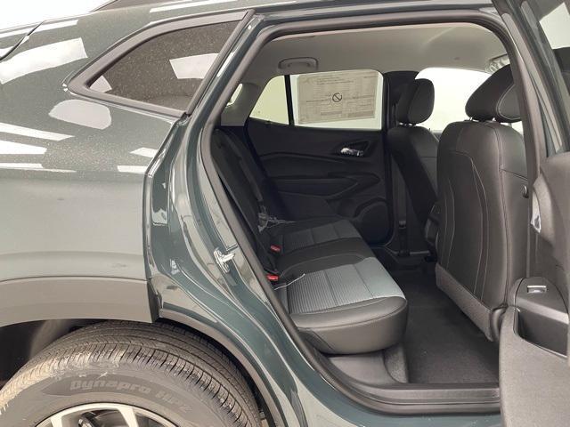 new 2025 Chevrolet Trax car, priced at $25,735