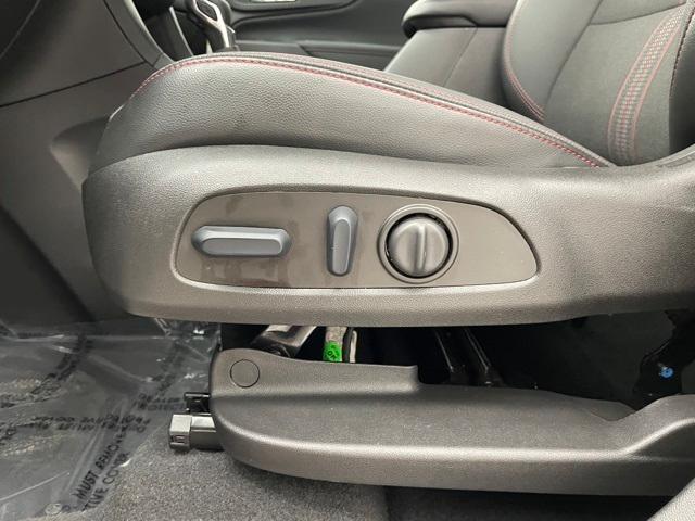 used 2023 Chevrolet Equinox car, priced at $28,308