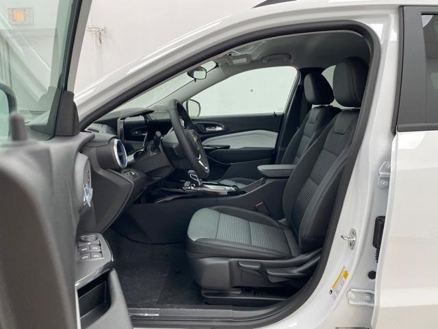 new 2025 Chevrolet Trax car, priced at $25,235