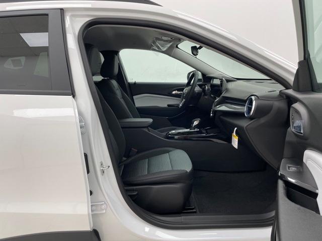 new 2025 Chevrolet Trax car, priced at $25,235