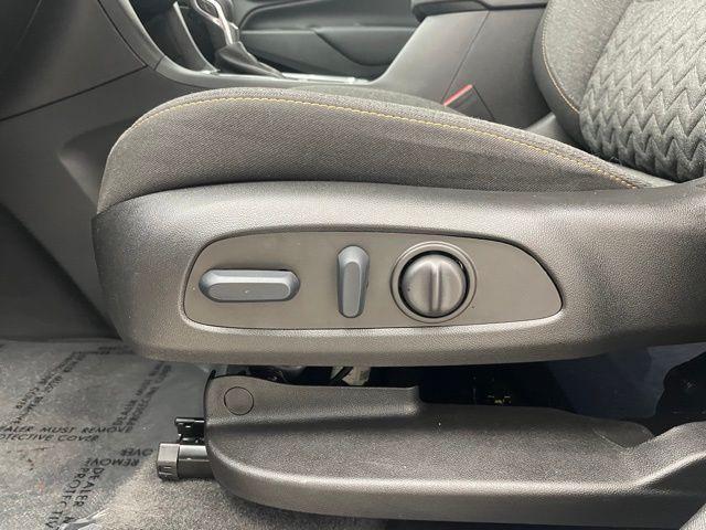 used 2022 Chevrolet Equinox car, priced at $22,105